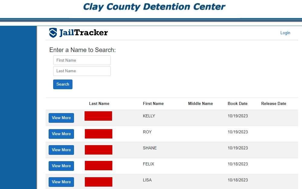 A screenshot of the jail tracker provided by the Clay County Detention Center displays the search page to filter the list of inmates; inmate information, such as full name, book date and release date, is shown.
